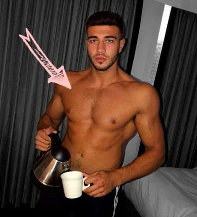 Tommy fury weird chest